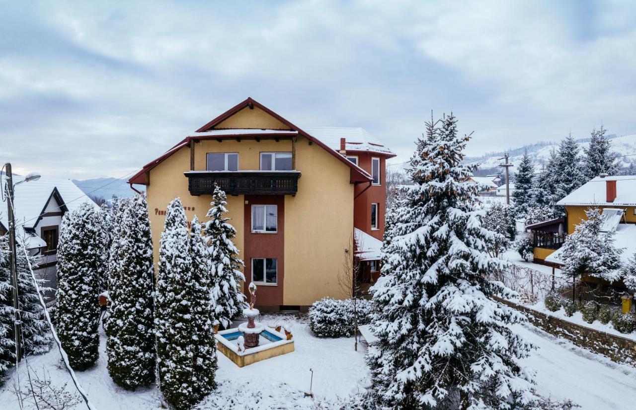 Pensiunea Bucovina Гура-Гуморулуй Экстерьер фото